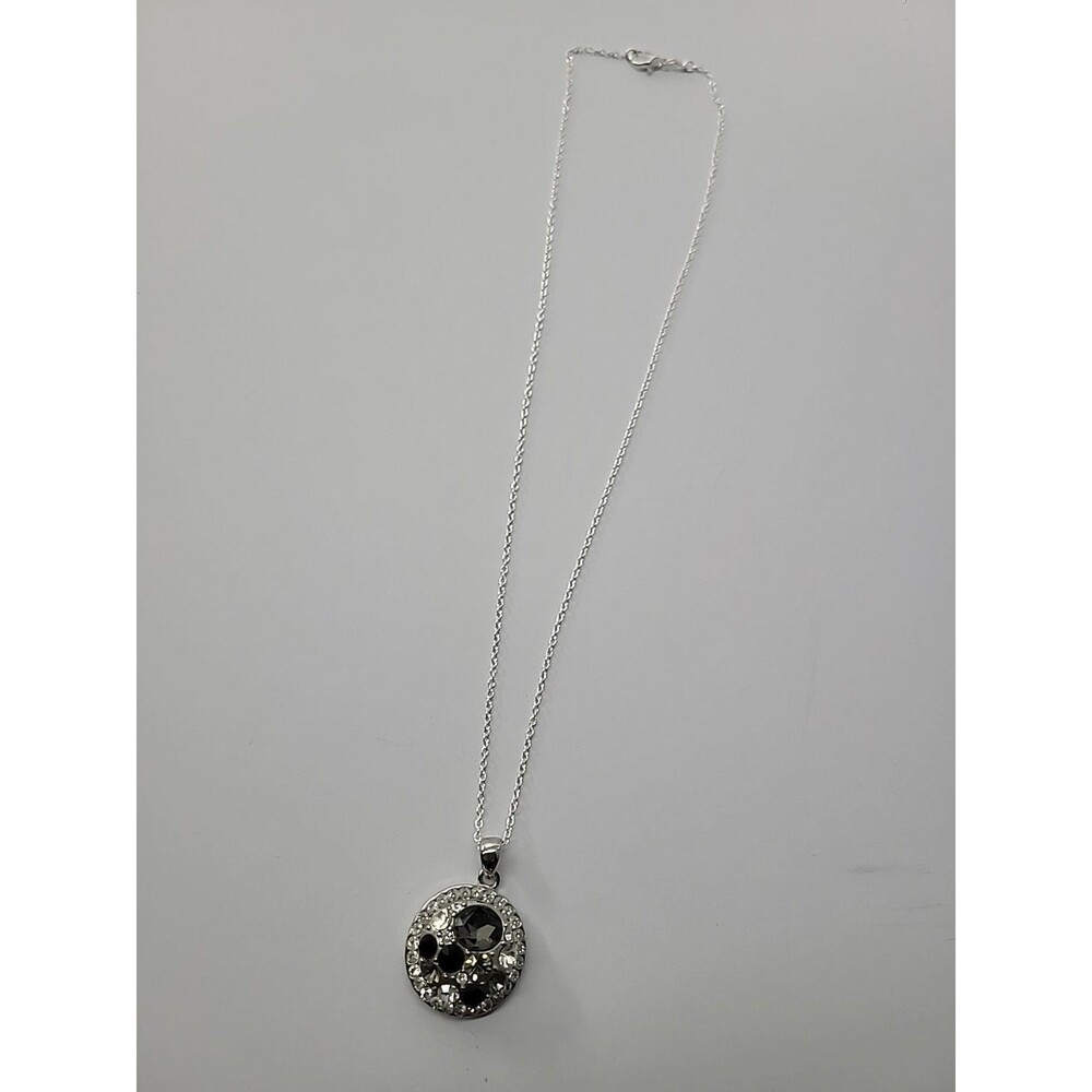 Vintage Silver Tone Black Clear Crystal Circular Pendant Chain Necklace 18 In - Picture 8 of 11